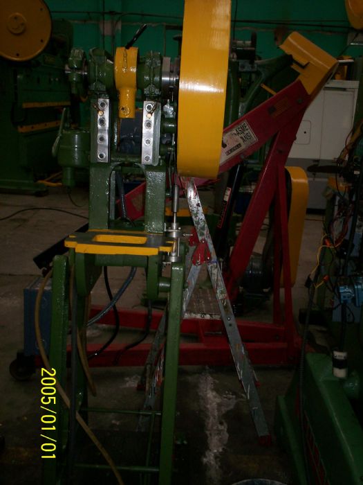 TROQUELADORAS 5 TONS.